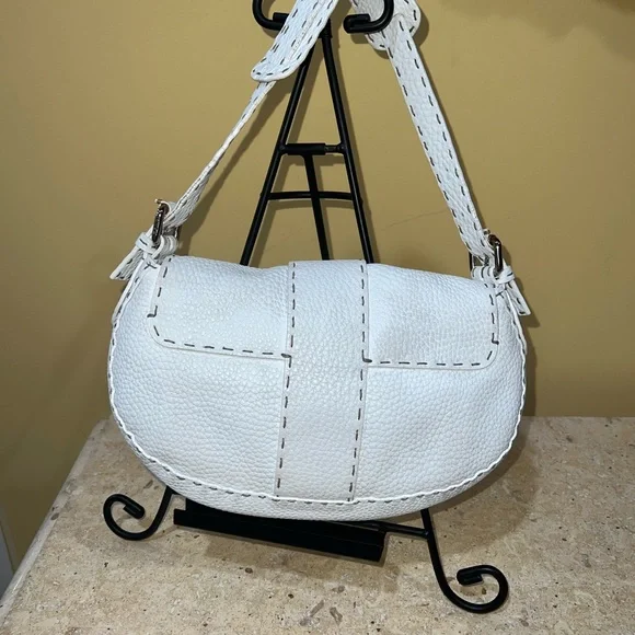 Fendi Selleria Pebbled Shoulder Bag - Picture 3 of 12